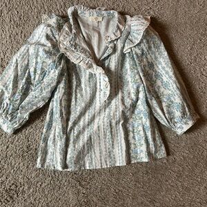 Entro Blue Floral Lace Blouse
